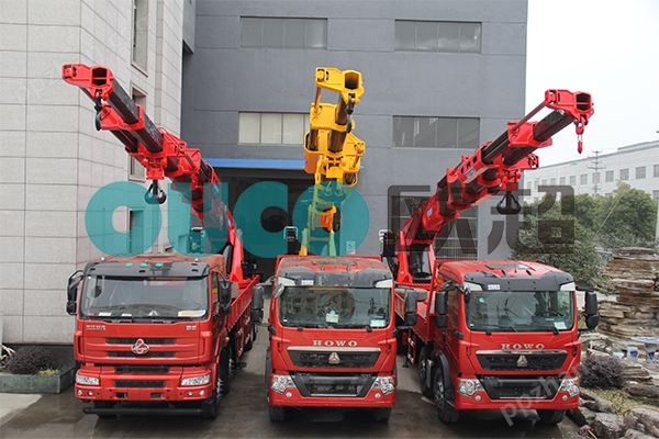 隨車吊 多功能移動起重設(shè)備的全面解析